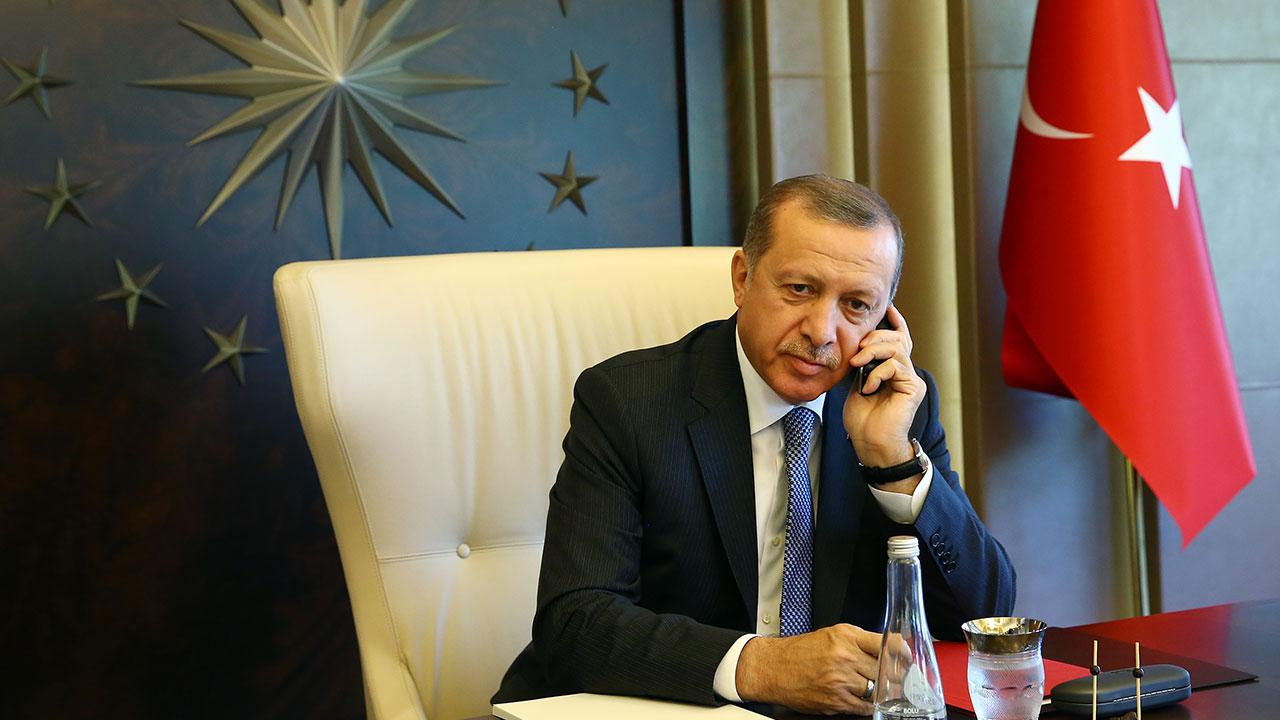 SSK BAĞKUR Emeklisi İçin 15000 TL Nakit Ödeme! IBAN Numarasına Yatacak Ödemeler Gündem Oldu